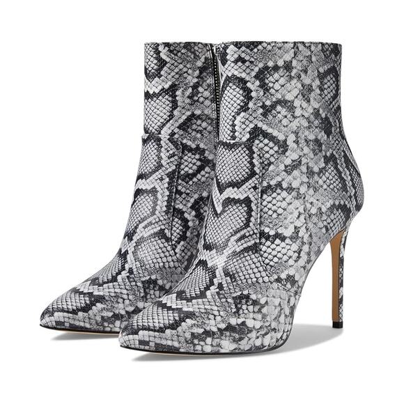 $215 MSRP - Michael Kors Rue Stiletto Bootie - Sz 6.5 - NWOB - Picture 1 of 9